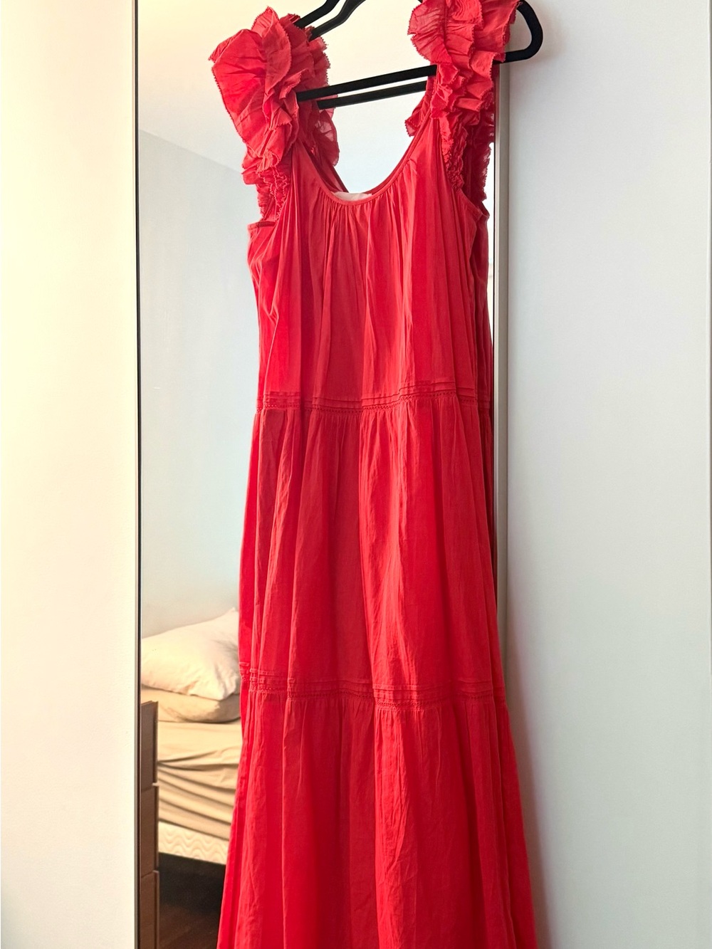 The GREAT. tiered, midi dress, ruffle, shoulder / matching slip and pockets - Picture 3 of 6